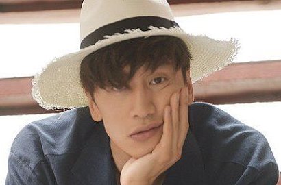 Genggam Erat Tangan Bocah, Lee Kwang Soo Kode Ngebet Nikah?