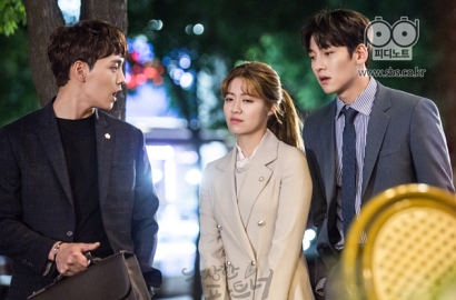 3 Hal Ini Bikin Tak Sabar Nonton Episode Baru 'Suspicious Partner', Apa Saja?