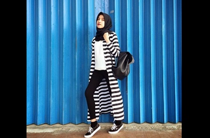 Ingin Modis Tanpa Ribet? Ikuti 4 Tips Mix and Match Baju Muslim dengan Legging Buat Lebaran