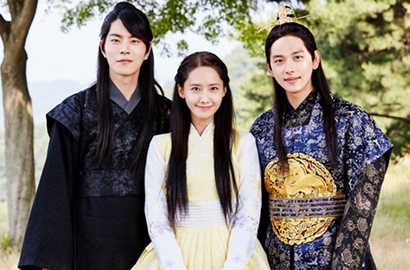 Akhirnya Rampung Syuting 'King Loves', Ini Kesan Yoona-Siwan-Hong Jong Hyun