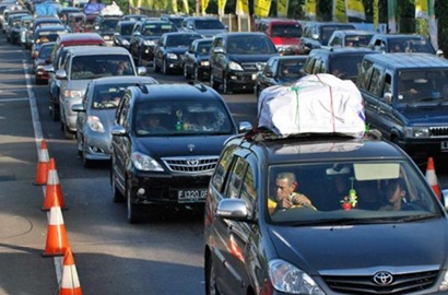 Biar Nggak Gampang Bosan di Jalan, Paling Enak Mudik Bareng Sama 4 Zodiak Ini Lho