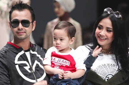 Wow, Raffi Ahmad dan Nagita Slavina Rayakan Lebaran Pakai Mobil Roll Royce?