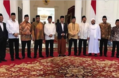 Jokowi Halal Bihalal dengan GNPF MUI, Ini yang Dibicarakan