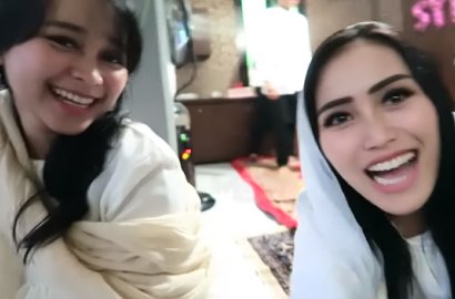 Ayu Ting Ting Bikin Vlog 'The Rojaks', Saingi Nia Ramadhani Hingga Kim Kardashian?