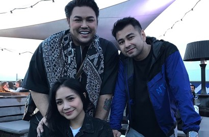 Raffi dan Nagita Ketemu Ivan Gunawan di Amsterdam, Netter Sindir Soal Ayu Ting Ting