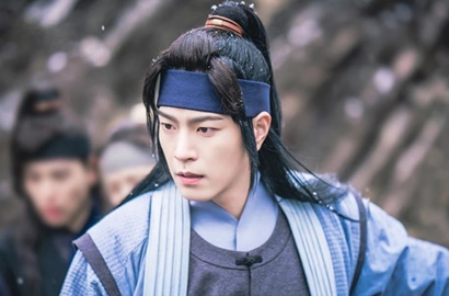 Gagah dan Karismatik, Hong Jong Hyun Ganteng Maksimal di 'The King Loves'