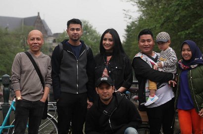 Cantik dari Kecil, Intip Anggunnya Nagita 'Fashion Show' di Amsterdam