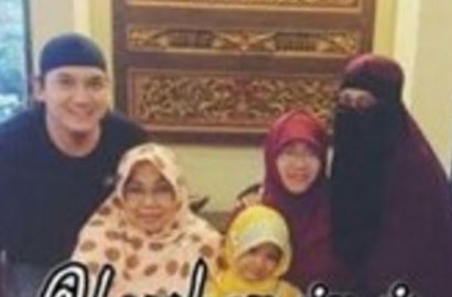 Ditanya Alasan Marshanda Tak Hadir di Pernikahannya, Egi John 'Kabur'