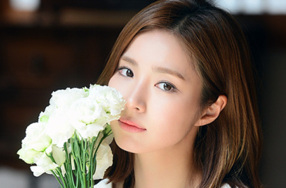 Serius di 'Bride of Water God', Kucelnya Naskah Shin Se Kyung Dibanding Milik Krystal cs