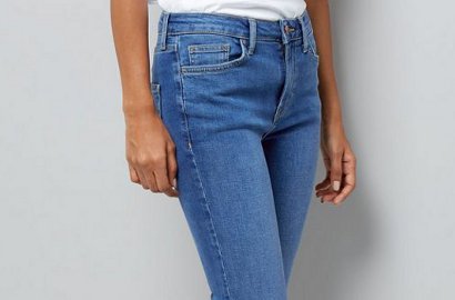 Nggak Nyaman Pakai Jeans Ketat Saat Menstruasi? 6 Celana Ini Bisa Kamu Pakai Sebagai Penggantinya