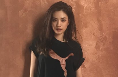 Tak Lagi Elegan dengan Rambut Panjang, Nana Berani Potong Rambut Super Pendek