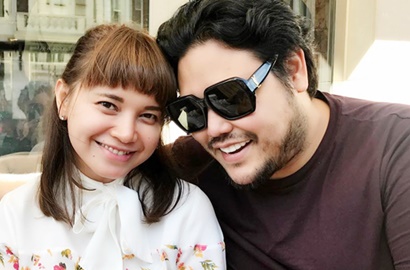 Ivan Gunawan Pamer Liburan Bareng Rossa dan Afgan, Netter: Antara Mantan dan Calon Suami
