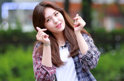 Kenang Masa Promosi Bareng Unnies, Begini Curhatan Sedih Jeon Somi
