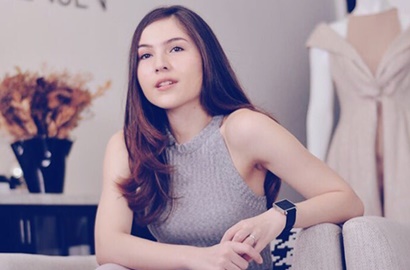 Pose Ceria Usai Lahirkan Anak Pertama, Kecantikan Olivia Jensen Curi Perhatian
