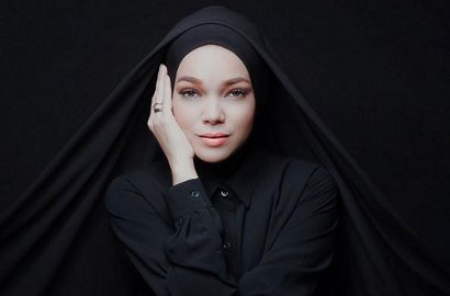 Diet Ketat Demi Peran di 'Ayat-Ayat Cinta 2', Dewi Sandra Akui Stres