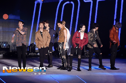 Fans Temukan Makna Menakjubkan di Balik Logo Comeback EXO, Penasaran?