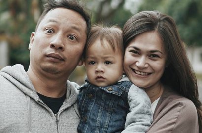 Ringgo Agus dan Istri Asyik Bahas Ini di Ranjang, Reaksi Sang Anak Bikin Gemas