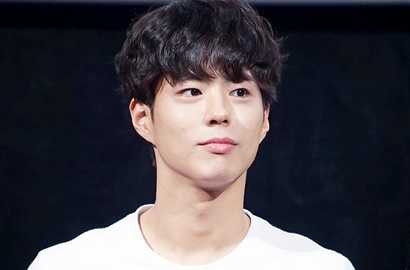 Duduk Bersebelahan, Adik Aktris Ini Langsung Membatu Gara-Gara Park Bo Gum