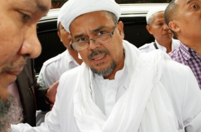 Habib Rizieq Tak Terima Presidium Alumni 212 Bela Hary Tanoe, Kenapa?