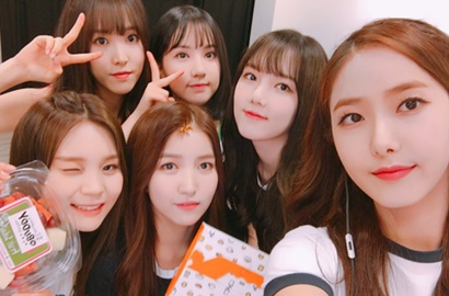 Comeback Musim Panas, G-Friend Seksi Pamer Paha di Teaser Foto 'Parallel'