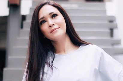 Usung Gaya Kasual, Maia Estianty Cantik Bak Gadis Remaja