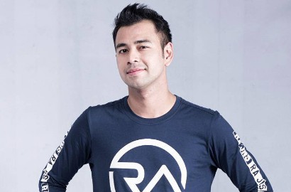 Biasa Dihujat, Raffi Banjir Pujian Karena Tampil Kocak Jadi Banci