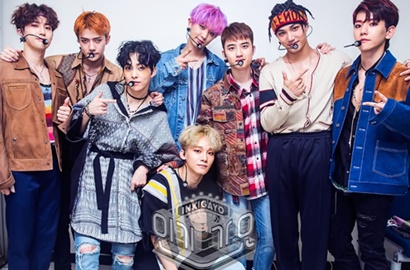Adu Ganteng, Begini Gaya Santai EXO di Bandara Menuju Jepang