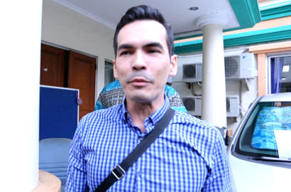 Beredar Video Jalan Bareng Vonny Cornelia, Ini Kata Atalarik Syah