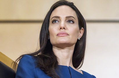 Dikritik Gunakan Metode Casting Tak Manusiawi, Angelina Jolie Jengkel