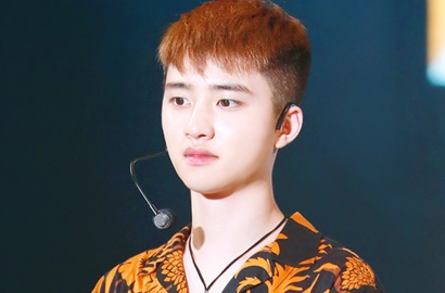 Anti-Mainstream, D.O. Malah Bikin Simbol 'Hati Terbalik' Buat Fans