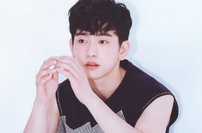 Jinyoung GOT7 Bahas Tipe Ideal Hingga Hobi Nonton Sendirian