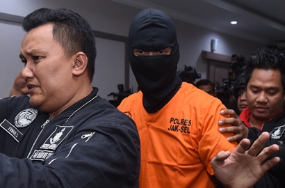 Tidak Dijual Bebas, Bagaimana Tora Sudiro Mendapat Dumolid?