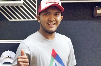 Caisar Pamer Video Salat di Akun Instagram Baru, Netter: Hijrahmu Palsu