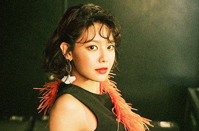 Unggah Foto SNSD Sedang Saling Tumpuk, Sooyoung Banjir Komentar Para Member