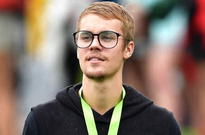 Minta Kenalan dengan Pelatih Fitness Seksi, Justin Bieber Ditolak Mentah-Mentah