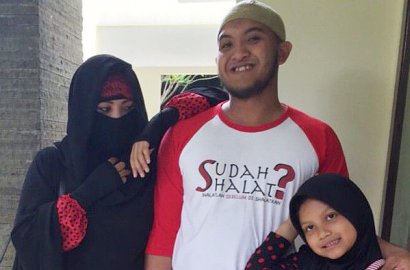 Dikabarkan Hamil Tapi Malah Makan Durian, Istri Caisar Isyaratkan Keguguran?