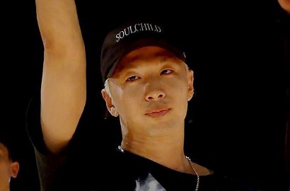 Taeyang Big Bang Ungkap Alasan Tak Pajang Foto Sendiri di Rumah