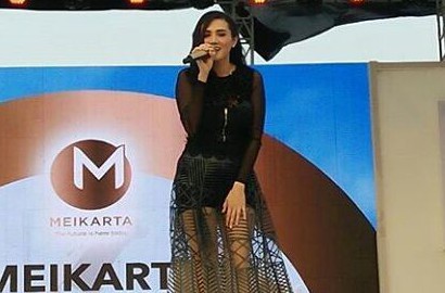 Gaun Semi Transparan Mulan Disorot, Safeea Dibully Saat Dekat Putri KD di Ultah Rafathar