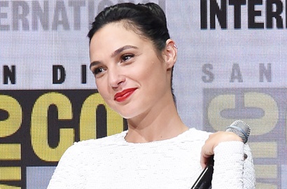 Gal Gadot 'Wonder Woman' Diam-Diam Liburan ke Indonesia?