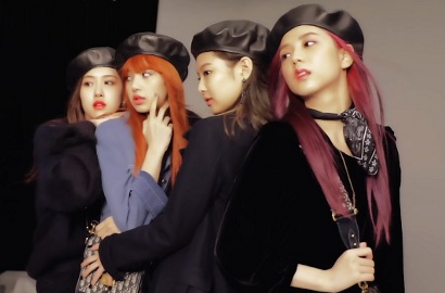 Bintangi Iklan Kosmetik, Begini Imutnya Black Pink Saat Dandan
