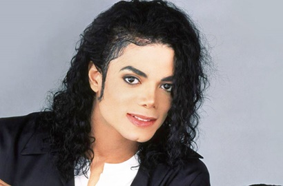 Makam Michael Jackson Kosong, Mayatnya Menghilang?