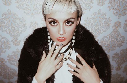 Agnes Monica Seru-Seruan Bareng Penggemar, Bagian Tubuh Ini Curi Perhatian