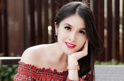 Pamer Perut Hamil 6 Bulan, Tubuh Sandra Dewi Masih Imut Langsing
