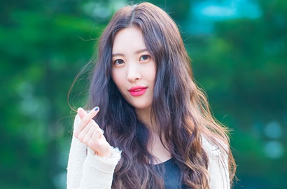 Sering Usung Gaya Kasual, Ini yang Buat Sunmi Tampak Stylish