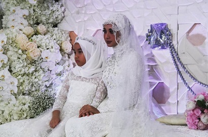 Pamer Momen Pertama Antar Anak ke Sekolah, Wajah Laudya C. Bella Ini Bikin Gagal Fokus