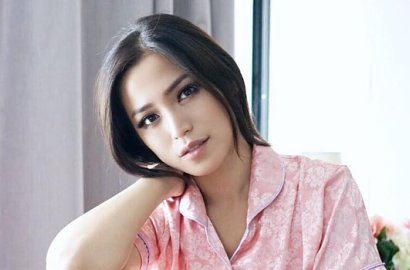 Unggah Foto Ala Gadis India Bareng Geng Sosialita, Caption Jedar Jadi Sorotan