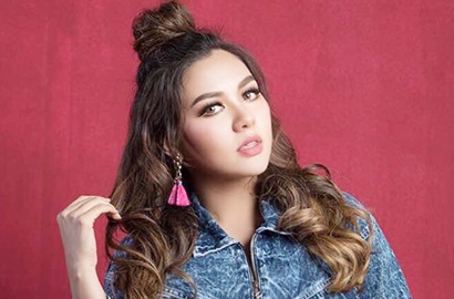 Bahagia di Pesta Lajang, Wajah Cantik Vicky Shu Disebut Mirip Tina Toon