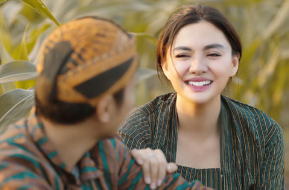 Unggah Video Prewedding 'Kuno' Jelang Nikah, Vicky Shu Banjir Ucapan Selamat
