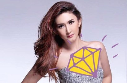 Nafa Urbach Ingin Angkat Anak Usai Gugat Cerai Zack Lee, Netter: Nikah Lagi Aja