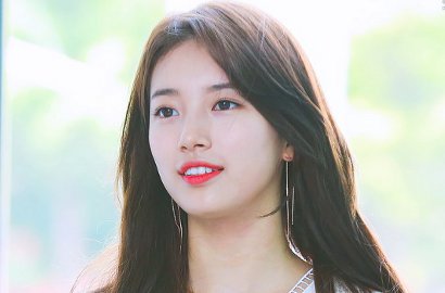 Pamer Lipstik Merah, Seksinya Suzy Dijamin Bikin Fans Meleleh